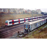 Painted Graves #1 Buch- Gebundenes Hardcoverbuch (Frankreich, 2025)